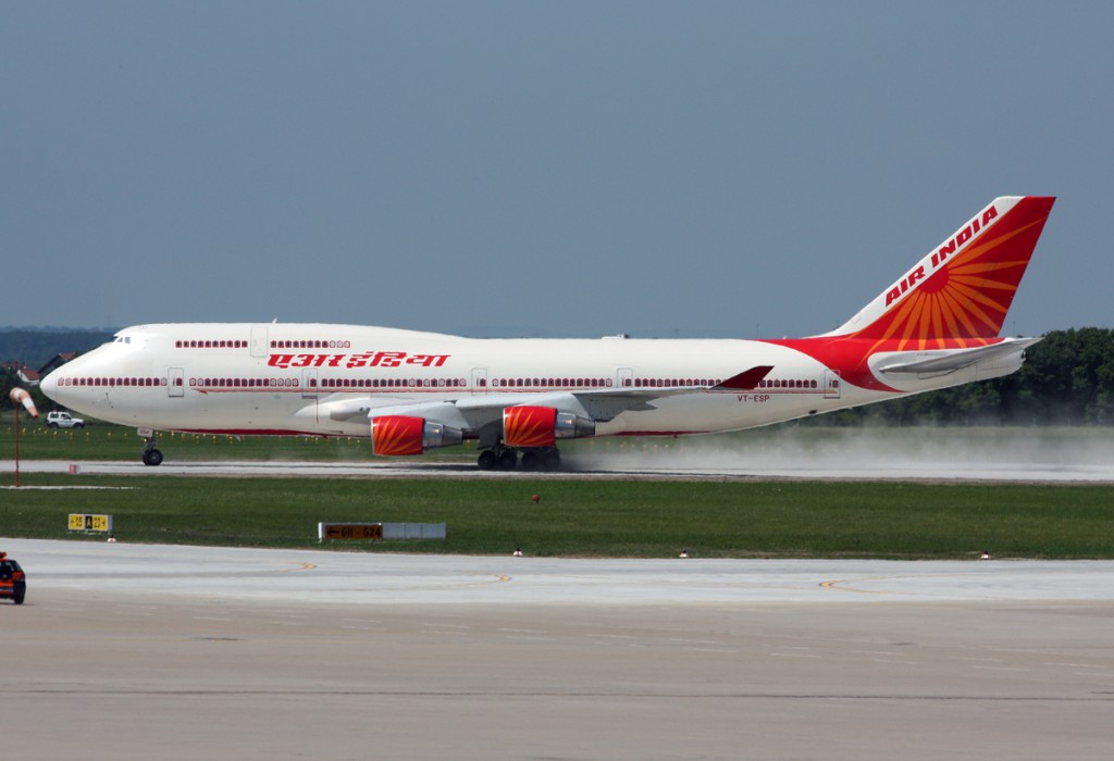 Ada Tikus di Pesawat, Air India Return to Base