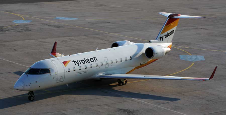 Bombardier CRJ200 jenis pesawat yang sama dengan Canadaair yang jatuh di Swedia