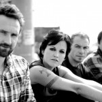 Injak Kaki Pramugari, Pentolan The Cranberries Dinyatakan Bersalah