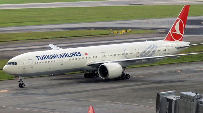 Turkish Airlines Mendarat Darurat