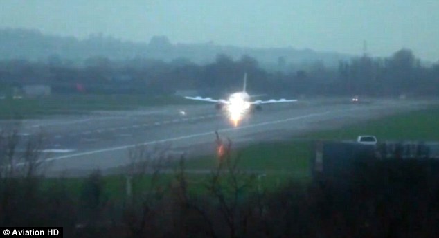 British Airways mendarat dengan selamat meski salah satu mesinnya mengalami gangguan