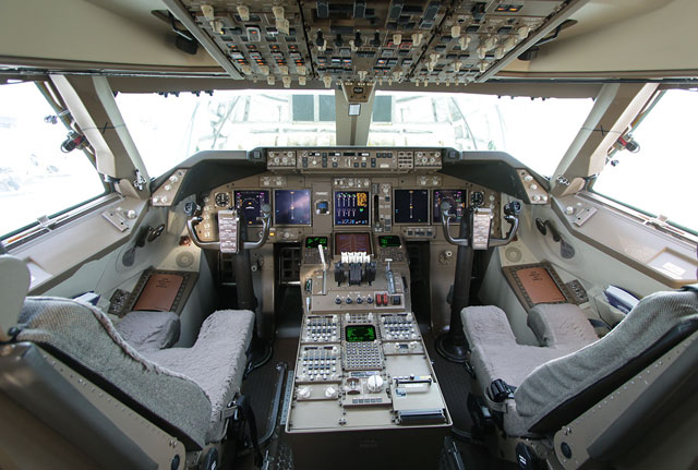 Bolehkan Boeing 747 Diterbangkan Sendirian?