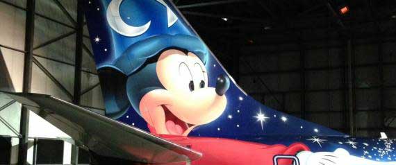 Mickey Mouse & Donald Duck Terbang dari Brasil