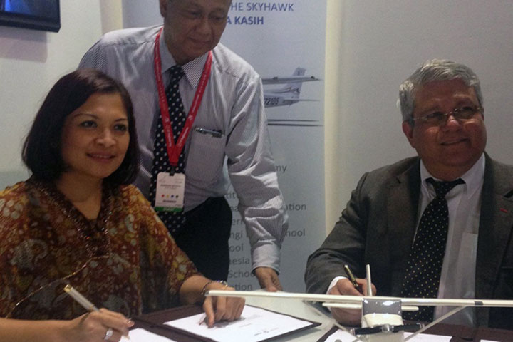 SINGAPORE AIRSHOW: STPI Borong 25 Cessna Skyhawk