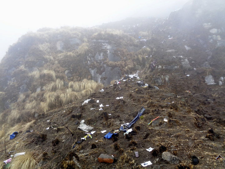 Potongan Tubuh Tersebar di Sekitar Tempat Jatuhnya Tara Air