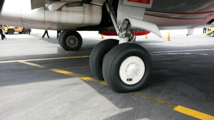 Roda Macet Tertahan Cekungan di Bandara, Lion Air Molor Terbang