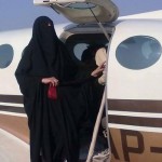 Inilah Pilot Bercadar Pertama di Dunia
