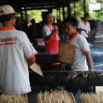 Wah, Ulekan Tim Sate Maranggi Nyaris Ditahan di Bandara