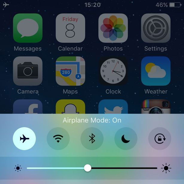 Airplane Mode Wajib Dinyalakan Selama Penerbangan