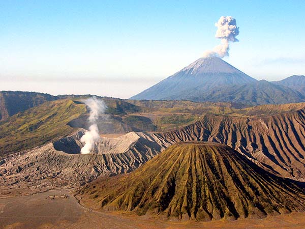 AKTIVITAS BROMO : Bandara Malang Kembali Buka Tapi Tetap Hati-Hati