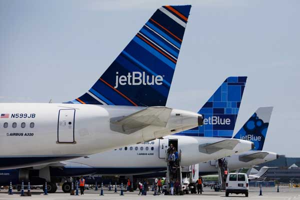 Mengintip Kenyamanan Kursi “Mint” JetBlue