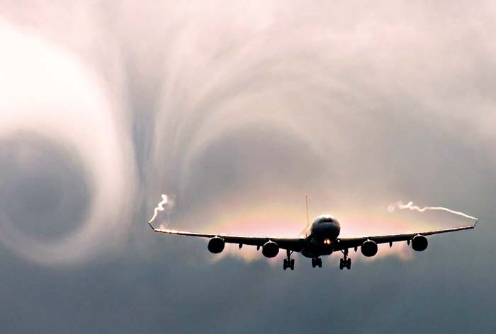 10 Hal Yang Harus Anda Ketahui Tentang Turbulensi