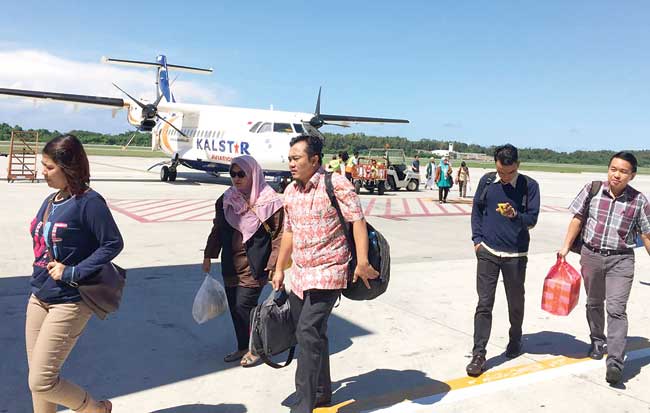 Gara-Gara Harus Jalan Kaki di Bandara, Anggota DPR Adukan Kalstar ke Kemenhub