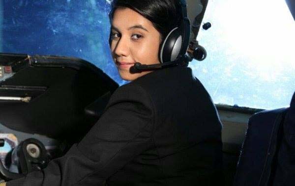 Ayesha Aziz-Pilot Perempuan Termuda di Dunia