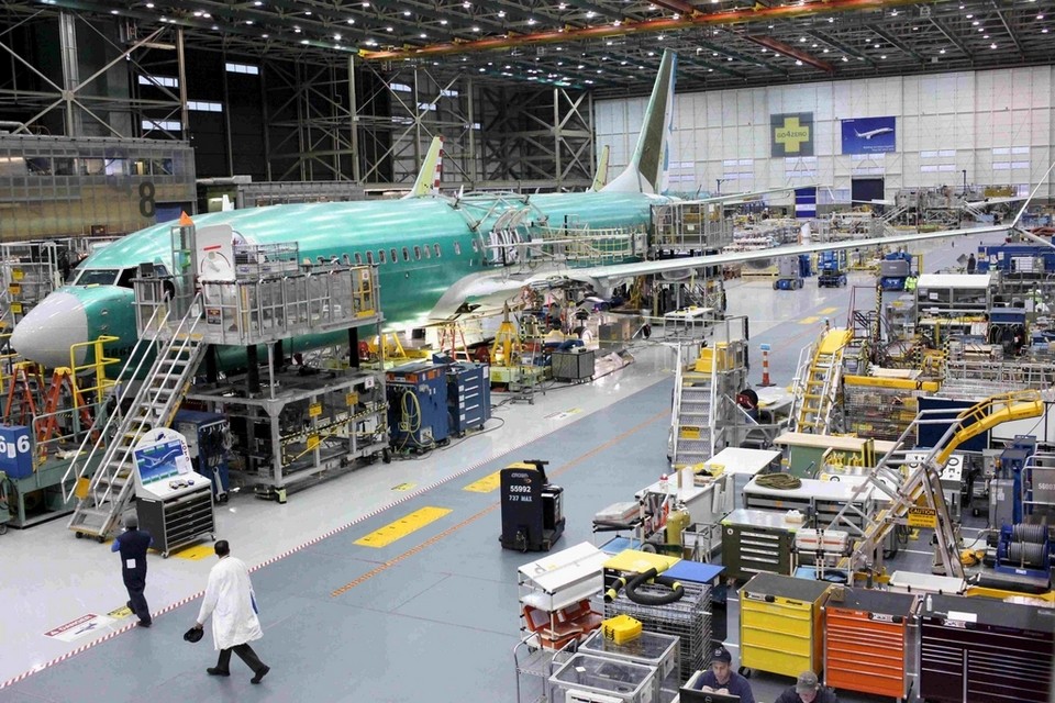 Boeing Pertimbangkan Hentikan Produksi 737 MAX