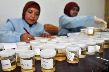 83 Awak Pesawat Dicek Urine, 2 Orang Dinyatakan Positif setelah Minum Obat Haid
