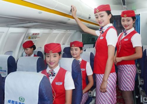 Banyak Pernumpang Nakal, Pramugari Tiongkok Intensifkan Latihan Beladiri