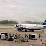 After More Than 50 Years, the US Passenger Plane Landed in Cuba