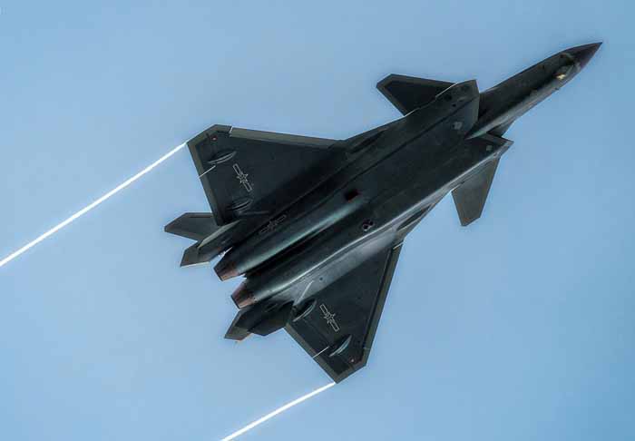 Pertempuran Dua Siluman, Apakah Ada Harapan J-20 Bisa Mengalahkan F-22
