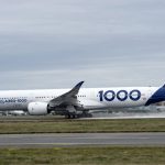 Pesaing Boeing 777, Airbus A350-1000 Terbang Pertama