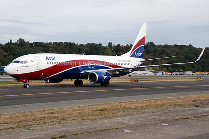 Selamat dari Maut, Satu Mesin Mati Boeing 737  Arik Air Mampu Mendarat Darurat