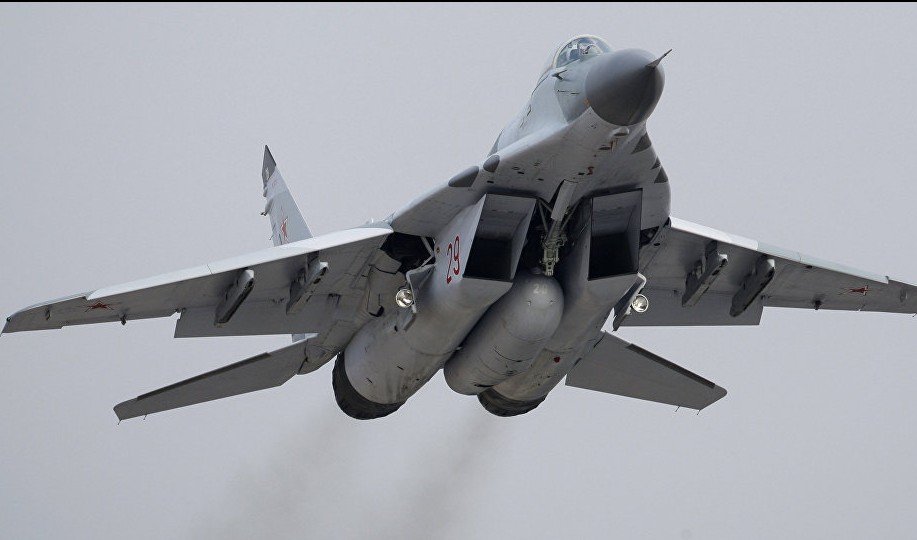 MiG-29 Fulcrum Berjuang Keras untuk Bertahan Hidup
