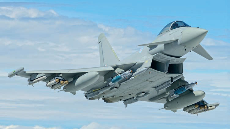 Dua Typhoon Inggris Paksa Pesawat Pakistan Mendarat