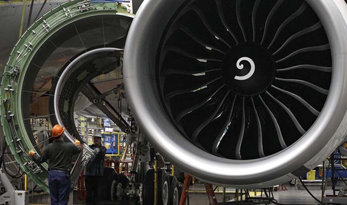 Ciptakan Sejarah, Iran-Boeing Teken Kesepakatan Rp219 Triliun