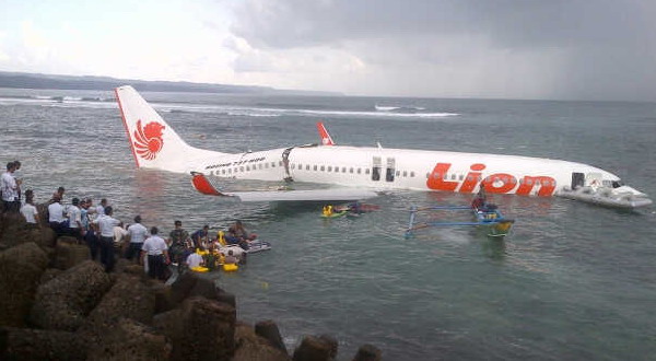 Lion Air yang Tercebur di Laut Pada 2013, Karena Pilot Gunakan Narkoba