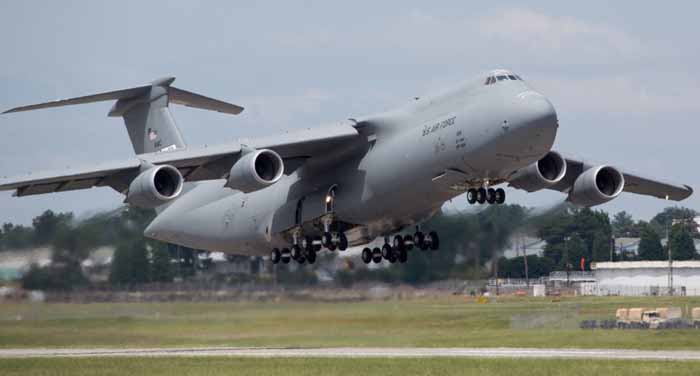 C-5 Galaxy, Raksasa Badass