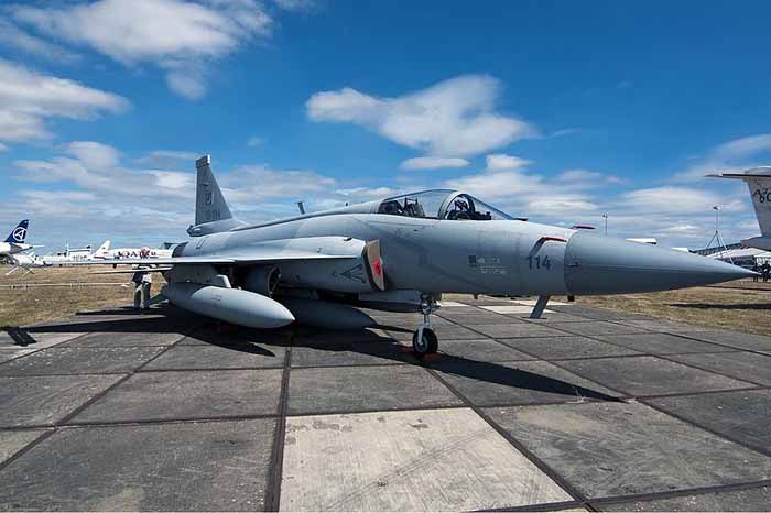 Myanmar Ingin Produksi JF-17 Sendiri