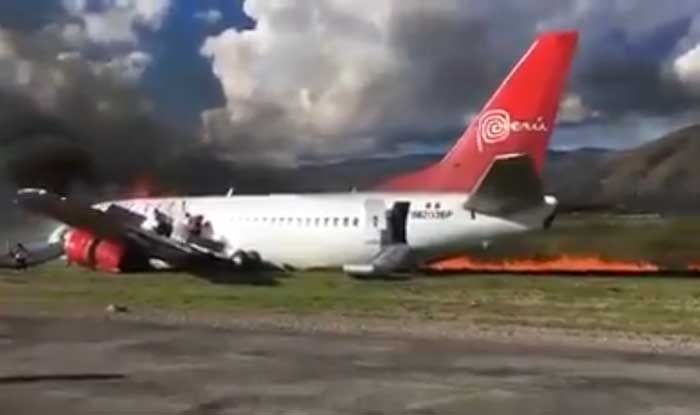 Bawa 141 Penumpang Boeing 737 Peru Airlines Ludes Terbakar