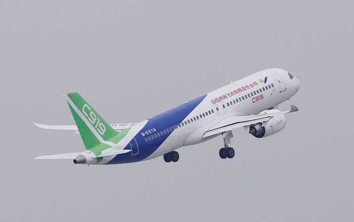 C919 China Sukses Terbang Perdana