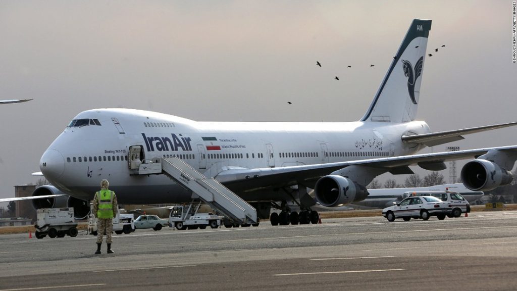 Pesawat Iran Terbakar Sesaat Setelah Lepas Landas