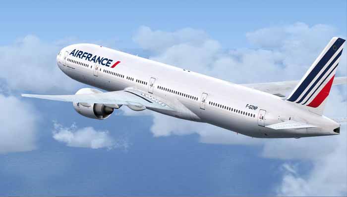 Boeing 777 Air France Terbang di Area Bahaya 10 Menit Setelah Uji Rudal Korea Utara