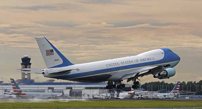 Gila, Buku Manual Air Force One Seharga F-35