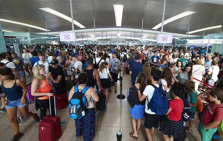 Bandara Spanyol Kacau, Tren Mogok Menular di Eropa