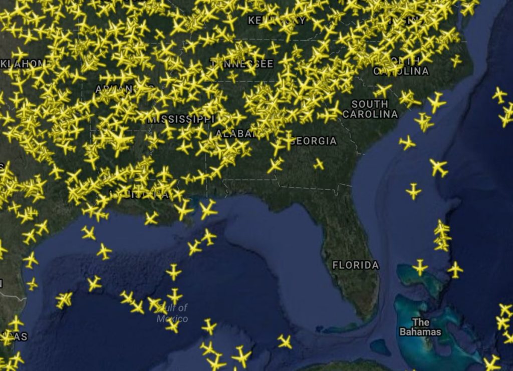 Florida Tanpa Pesawat Berhari-hari Akibat Badai Irma