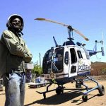 Anak Tukang Kayu ini Berjuang Membuat Helikopter di Halaman Gubugnya