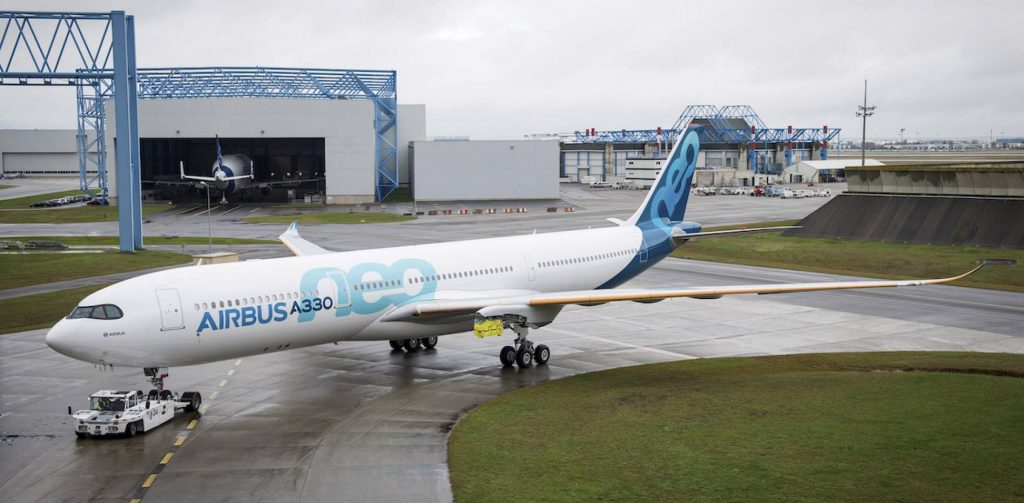 A330neo Terbang Perdana di Perancis