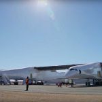 Lebih Dekat dengan Stratolaunch, Pesawat Selebar Lapangan Sepakbola