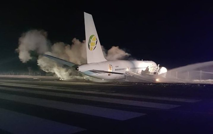 Boeing 757 Jamaica Airways Crash Landing