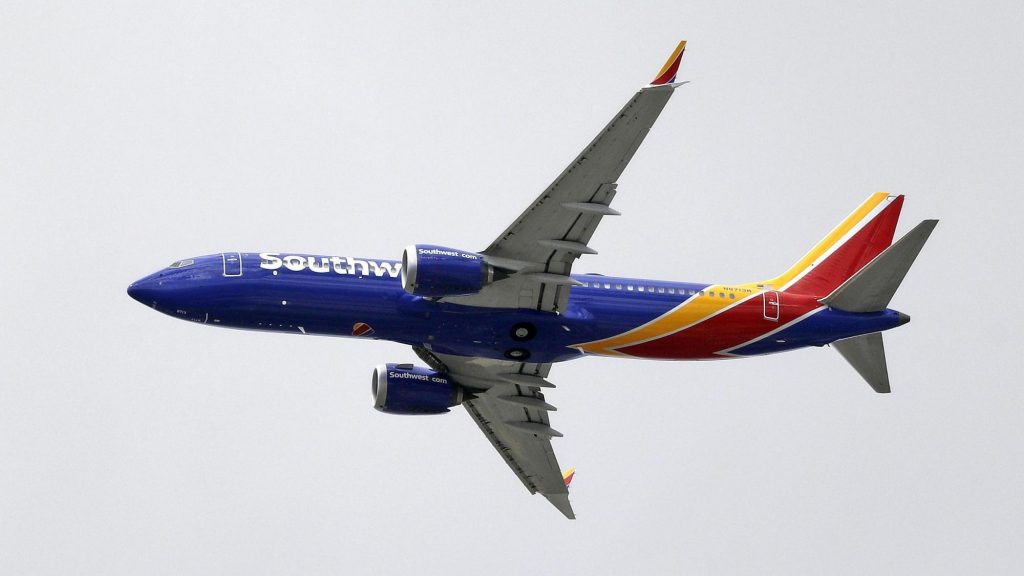 Hendak Digrounded, Boeing 737 Max Mendarat Darurat
