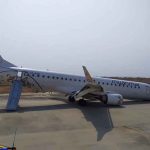 Embraer 190 Myanmar National Airlines Mendarat Tanpa Roda Depan
