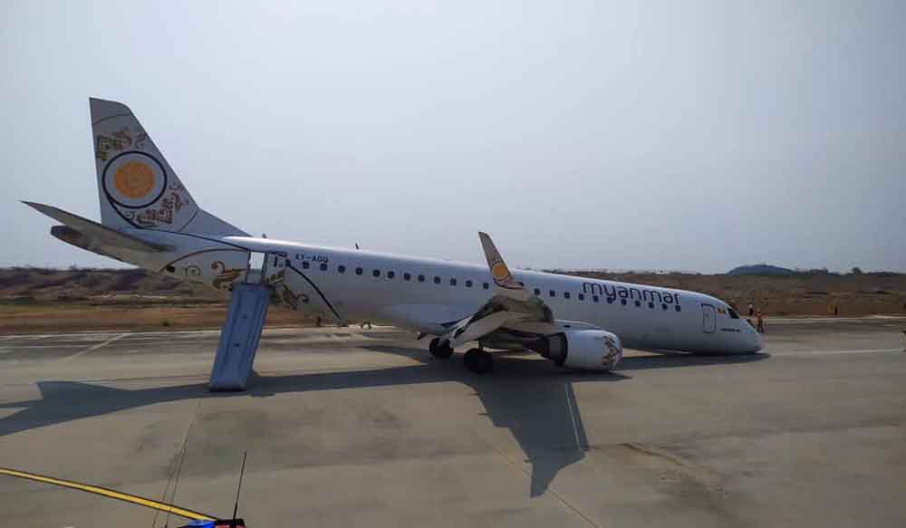 Embraer 190 Myanmar National Airlines Mendarat Tanpa Roda Depan