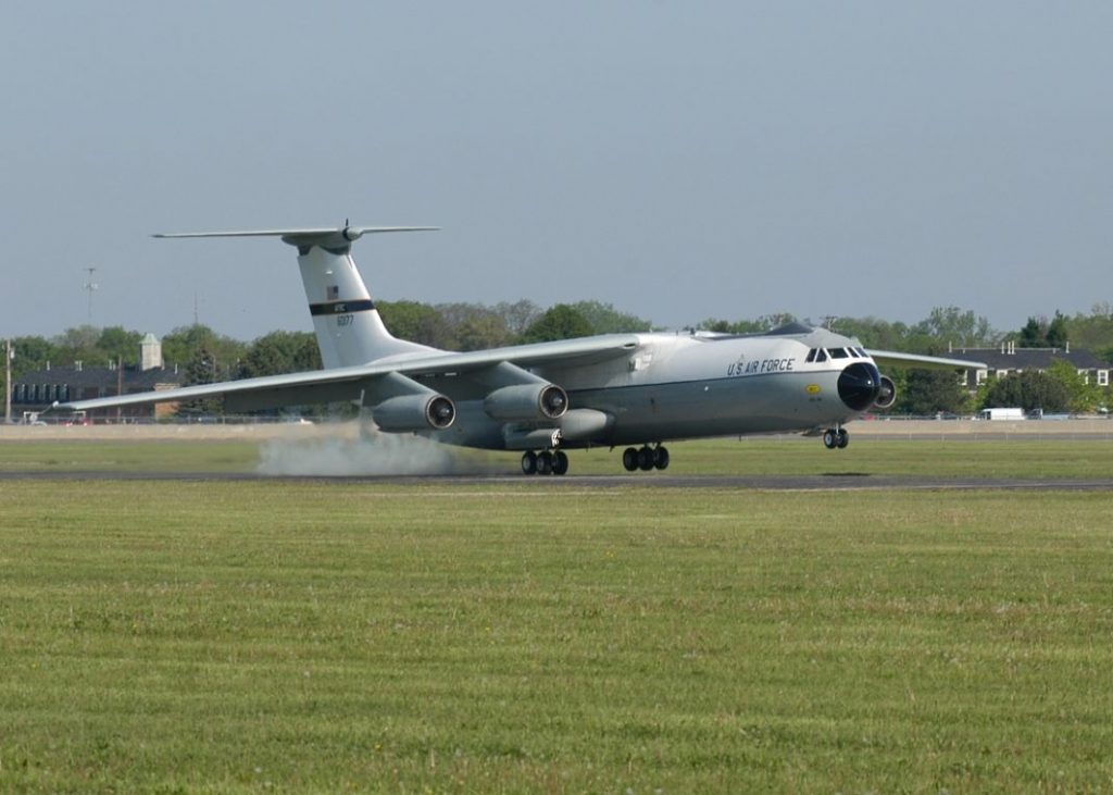 C-141 Starlifter, Pesawat Penting dalam Sejarah Desain Airlifter