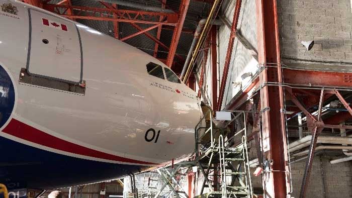 Tabrak Hangar, Pesawat VIP Perdana Menteri Kanada Digrounded 10 Bulan