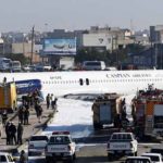 Overshoot, Pesawat Caspian Airlines Iran Meluncur ke Jalan Raya