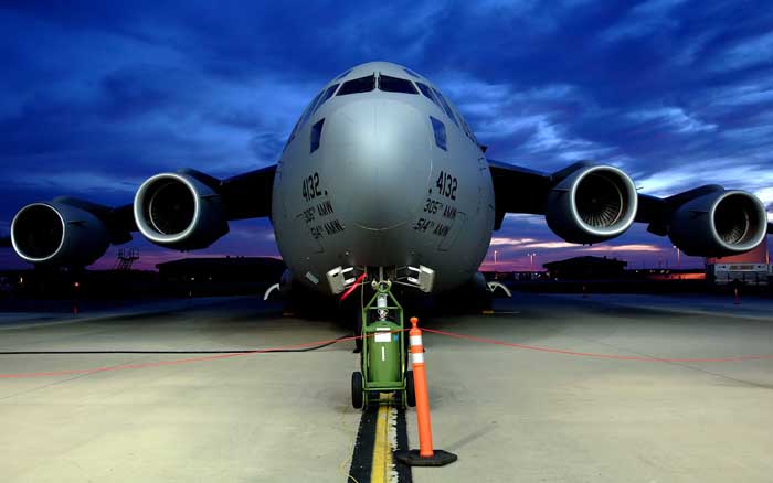 India Kirim Pesawat Militer Terbesarnya ke Wuhan