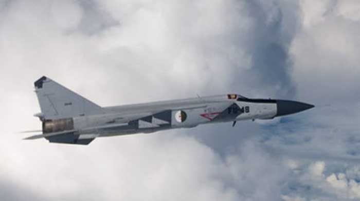 Inilah Satu-Satunya MiG-25 Foxbat Yang Berlatih dengan NATO